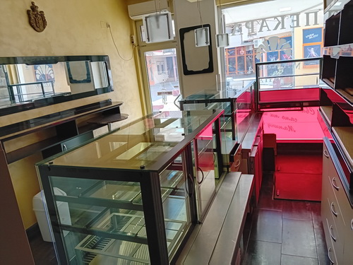 Izdajem opremljen lokal, pekara, proizvodnja kolača, kuhinja Inđija